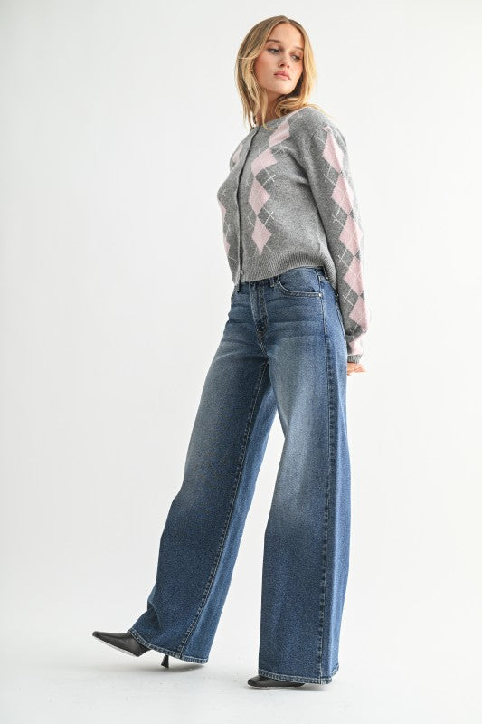 Ultra Wide Jeans