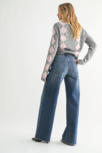 Ultra Wide Jeans