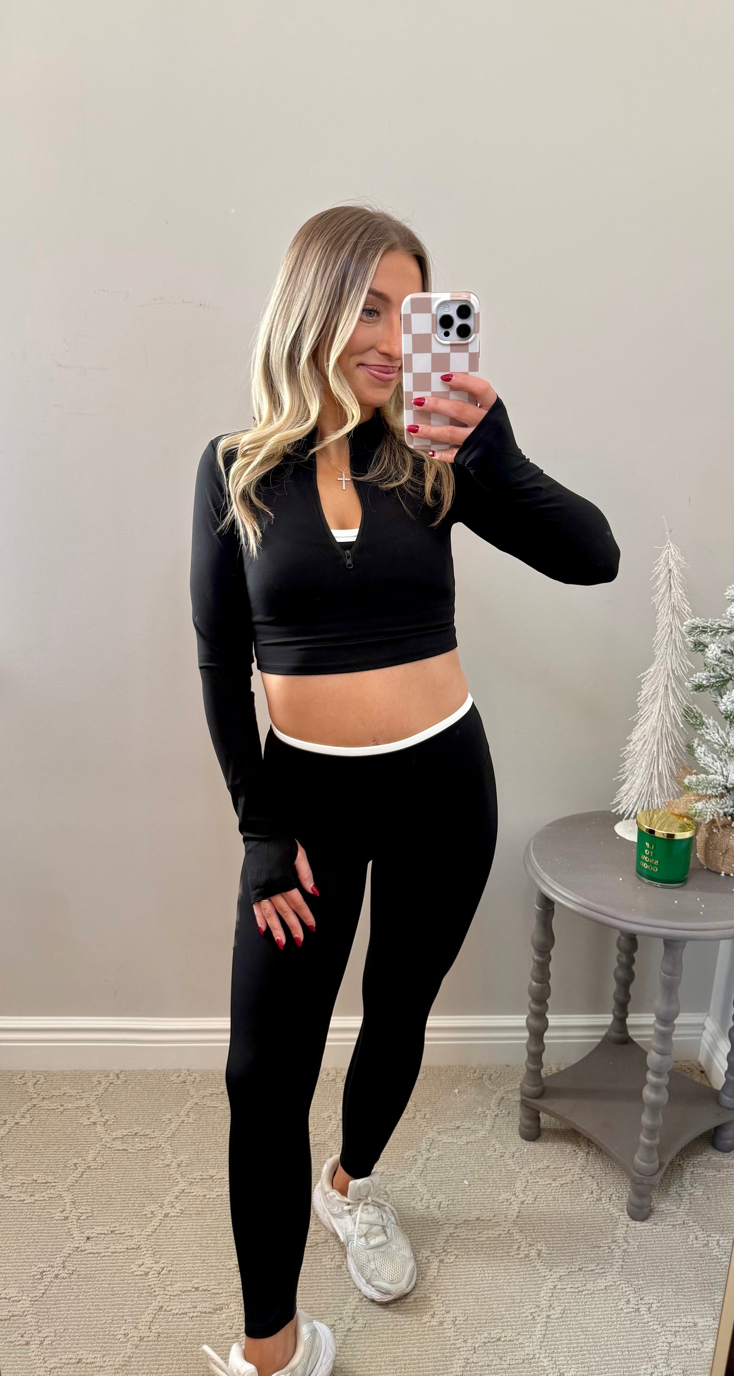 Cropped Pullover with Half Zip (BLACK)