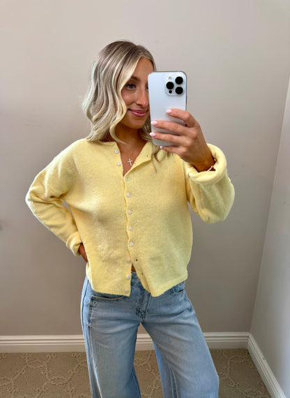 The Classic Cardigan (BUTTER)