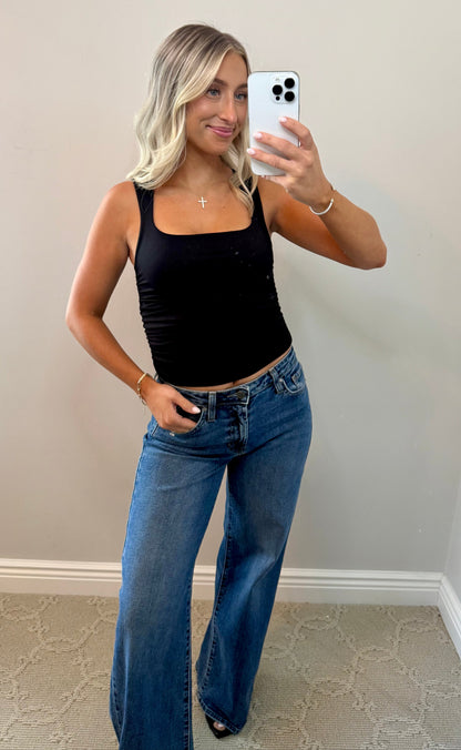 FlirtSide Strech Tank (BLACK)