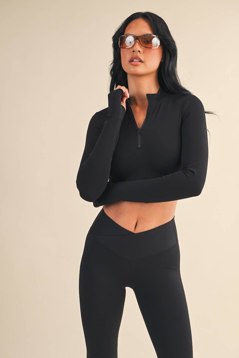 Cropped Pullover with Half Zip (BLACK)